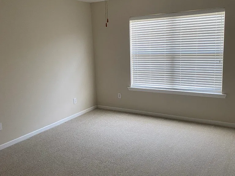 1030 Glencroft Dr #1 — Photo 15