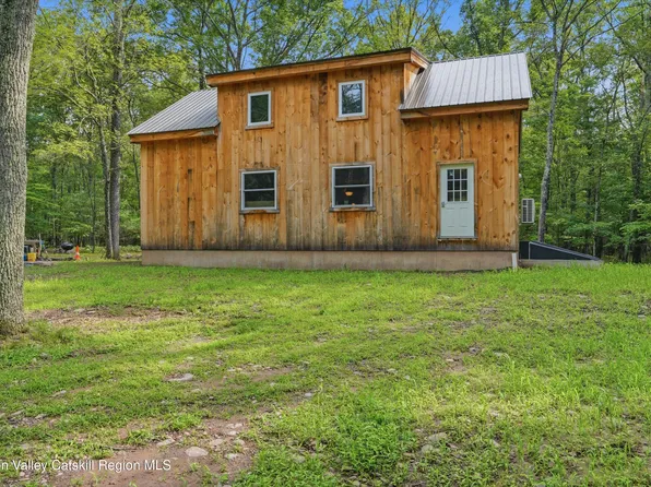 143 Manorkill Road, Saugerties, NY 12477