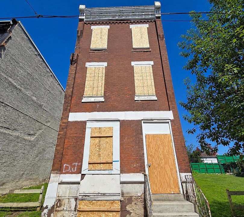 1st image of 2431 N 19th St