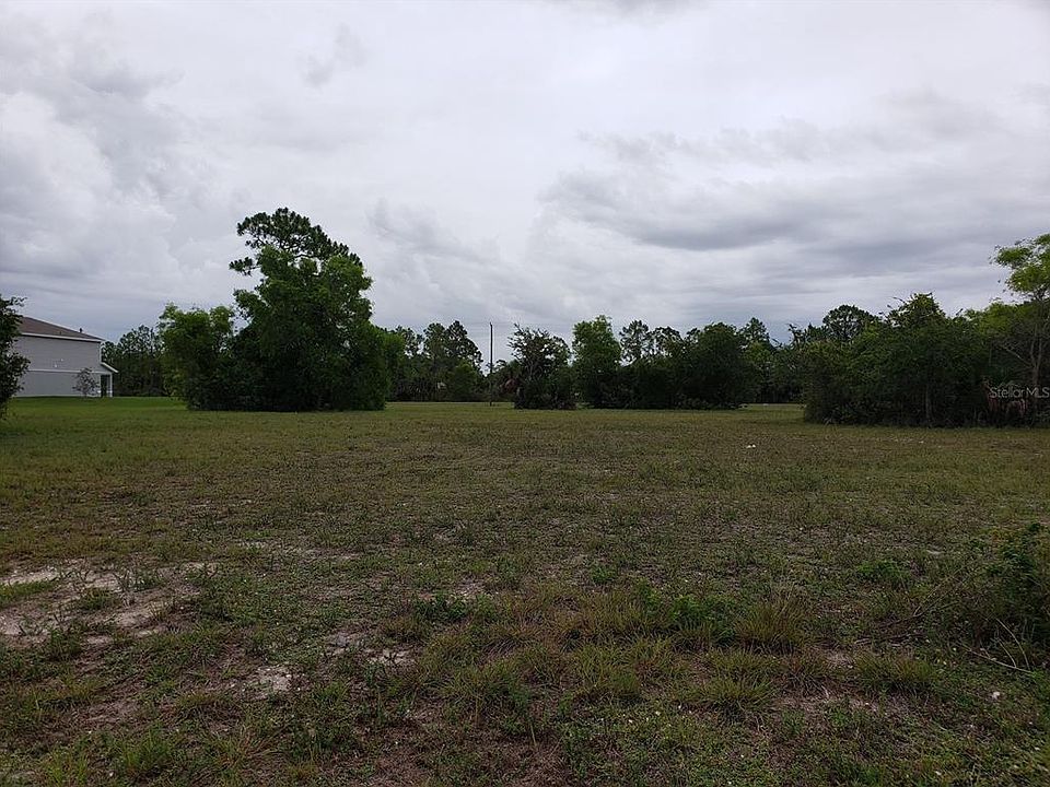 2nd image of 4009 NE 22nd Pl