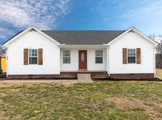 312 Meadows Rd., Portland, TN 37148