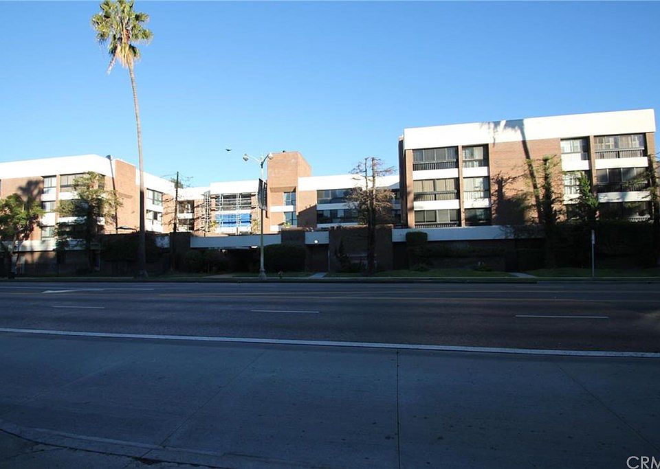 1st image of 4477 Wilshire Blvd APT 106