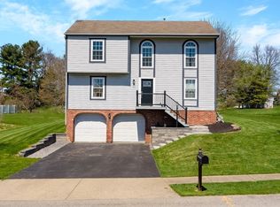 160 Winterbrook Dr, Cranberry Township, PA 16066