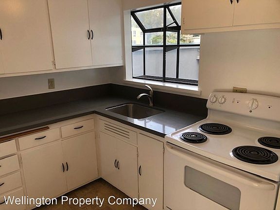 5th image of 604 Brooklyn Ave #C