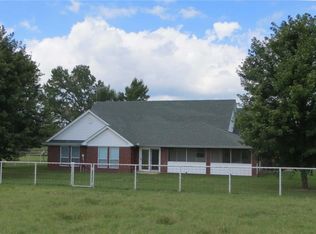 621 Sunnyside Rd, Van Buren, AR 72956