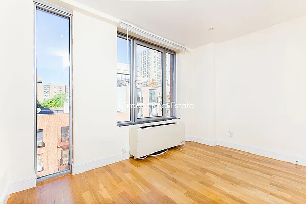 Rented by Mirador Real Estate | media 15