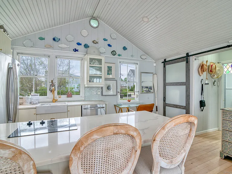 114 Jupiter Point Rd — Photo 11