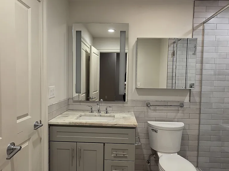 1411-17 Walnut St #201 — Photo 14