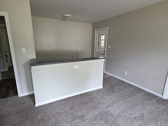 3rd image of 1933 George Rd #A