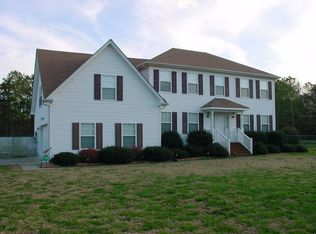 3037 Curling Ct, Chesapeake, VA 23322
