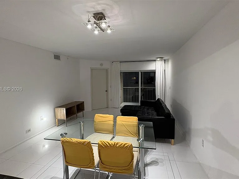 9560 Weldon Cir #J308 — Photo 17