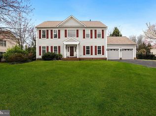 206 Primrose Ct SW, Leesburg, VA 20175