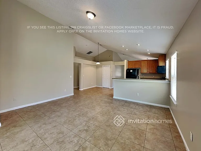 1068 Moosehead Dr — Photo 5