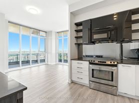9471 Yonge St