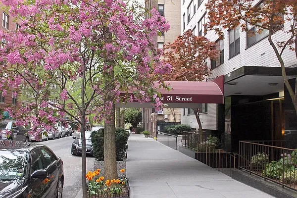 Sold by Corcoran | media 6