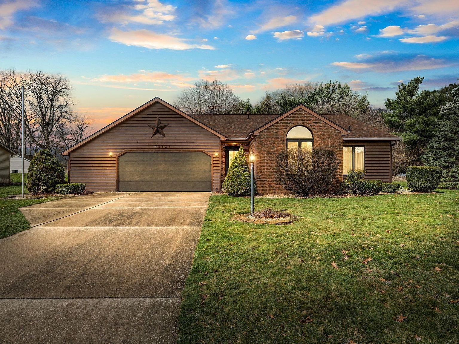 68141 Riddles Lake Dr, Lakeville, IN 46536 | Zillow