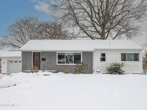 306 Fulton St, Swanton, OH 43558