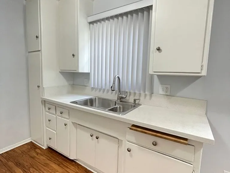 3111 W Ramona Rd — Photo 10