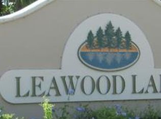 211 Leawood Cir, Naples, FL 34104