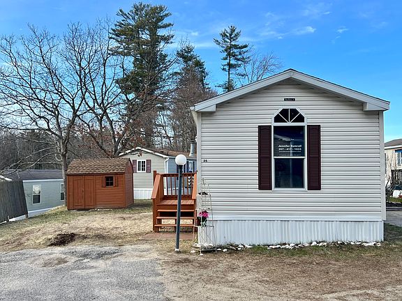 2nd image of 25 Beach Plum Drive