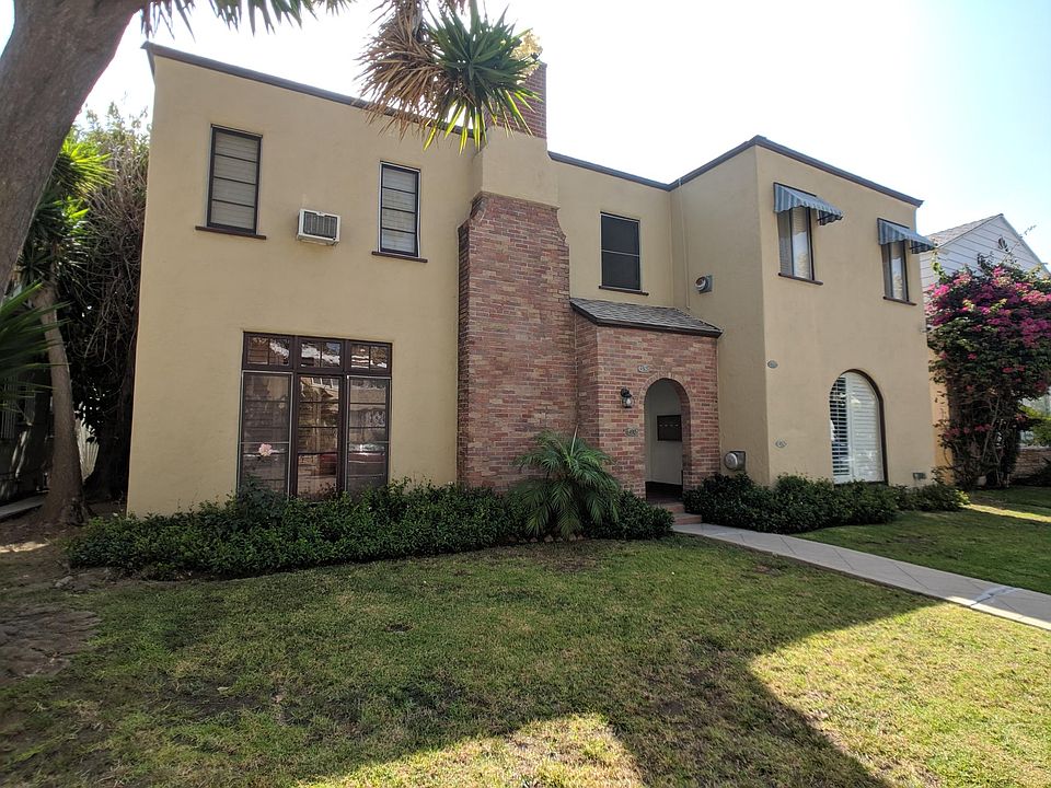 1st image of 450 S Oakhurst Dr