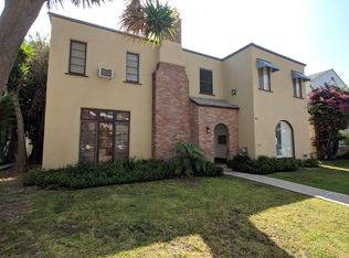 450 S Oakhurst Dr, Beverly Hills, CA 90212