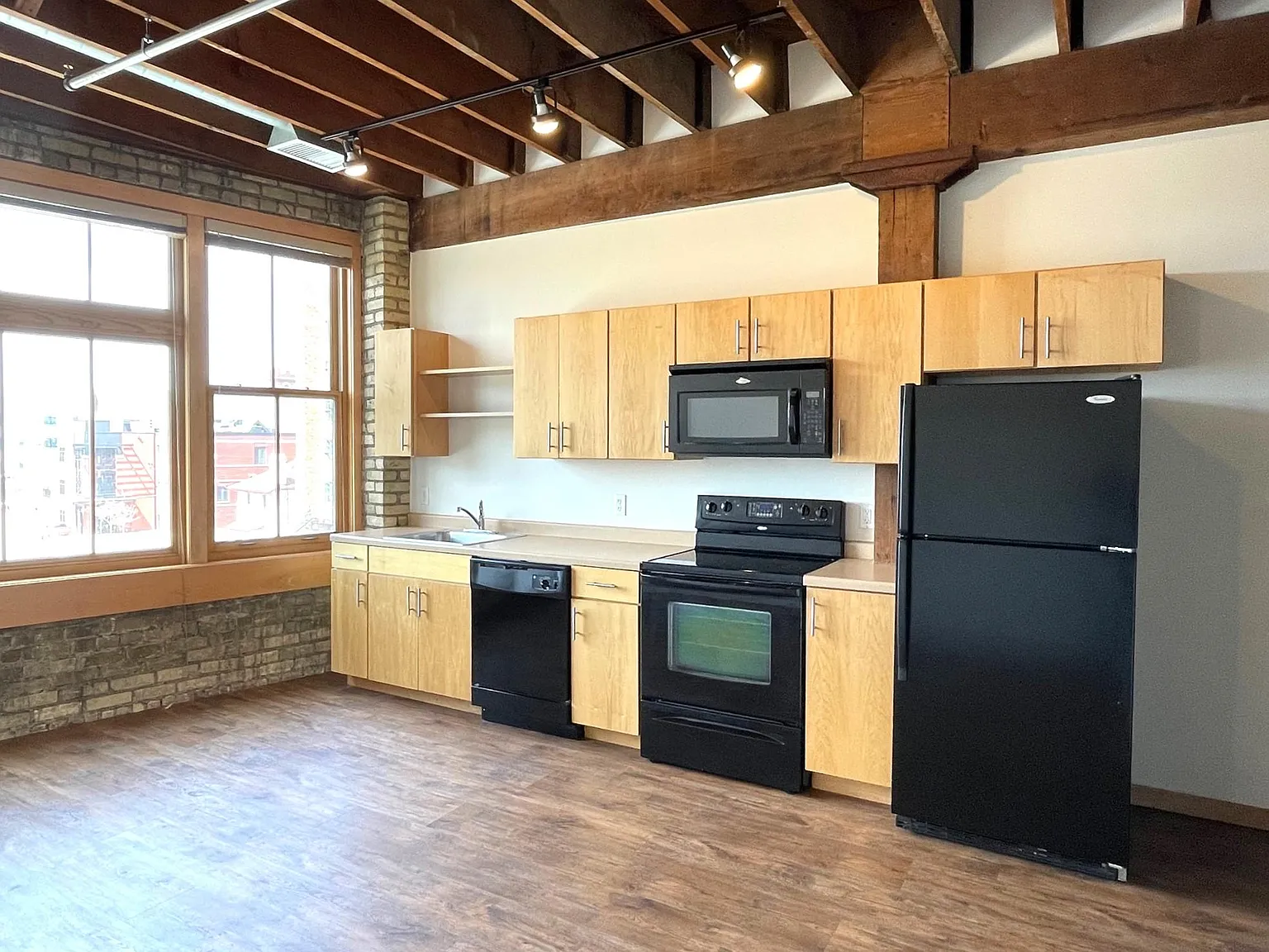 1 bed, 580 sqft, $995 — Photo 1