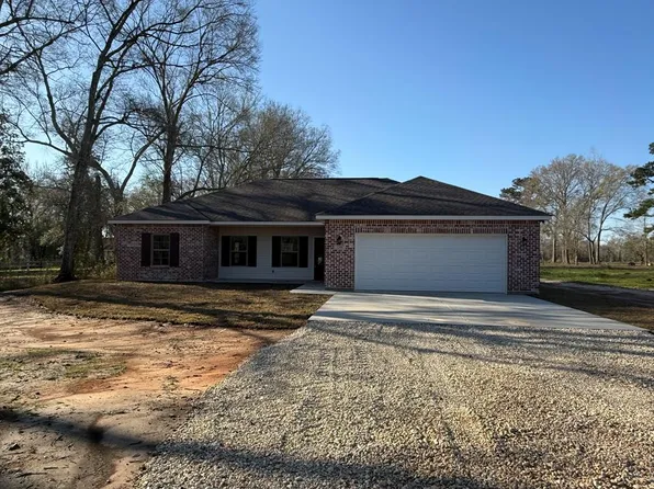 1298 W Union Rd, Picayune, MS 39466