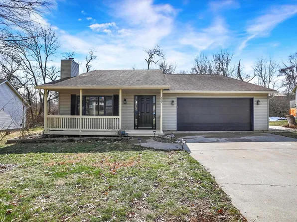 829 W Rosewood Dr, Bloomington, IN 47404