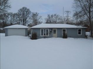 9610 Wright Ave, Machesney Park, IL 61115