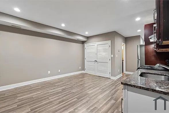 1241 Raum St NE #4 — Photo 12