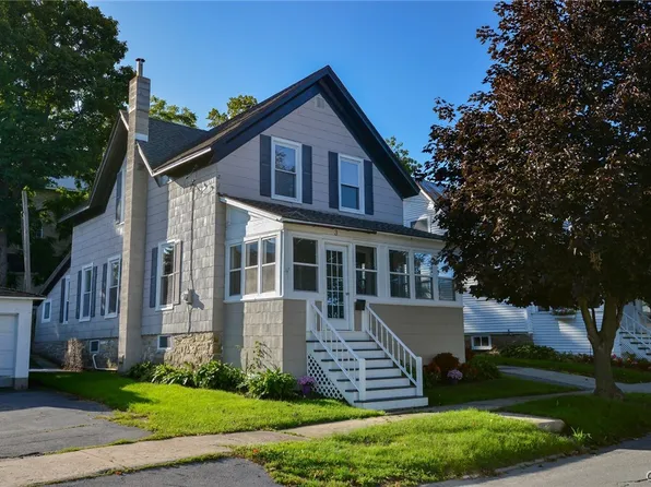 3 Bethune St, Alexandria Bay, NY 13607
