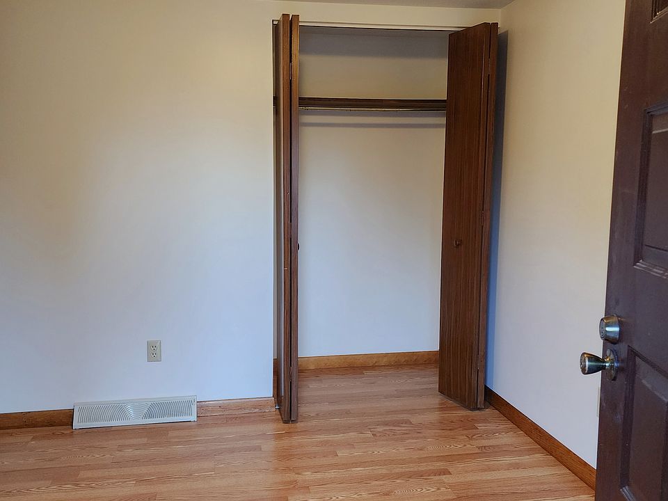 Mud room/front entrance