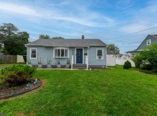 18 Cooper Ave, Somerset, NJ 08873