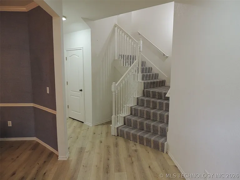4416 W Indianola St — Photo 39