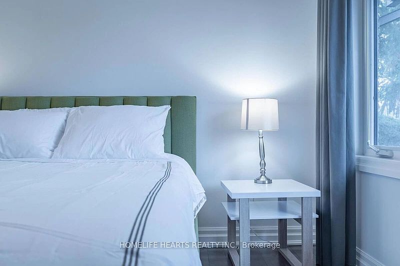 Burlington House for rent - 5 Bedrooms — photo 19