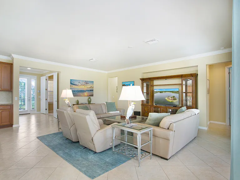 15006 Cuberra Ln — Photo 8