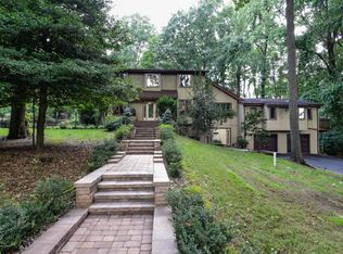 15 Ramsey Rd, Middletown, NJ 07748