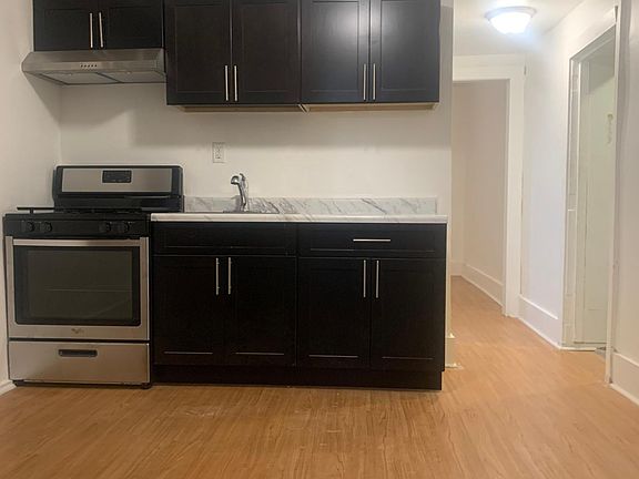 3rd image of 106 Glenwood Ave #3B