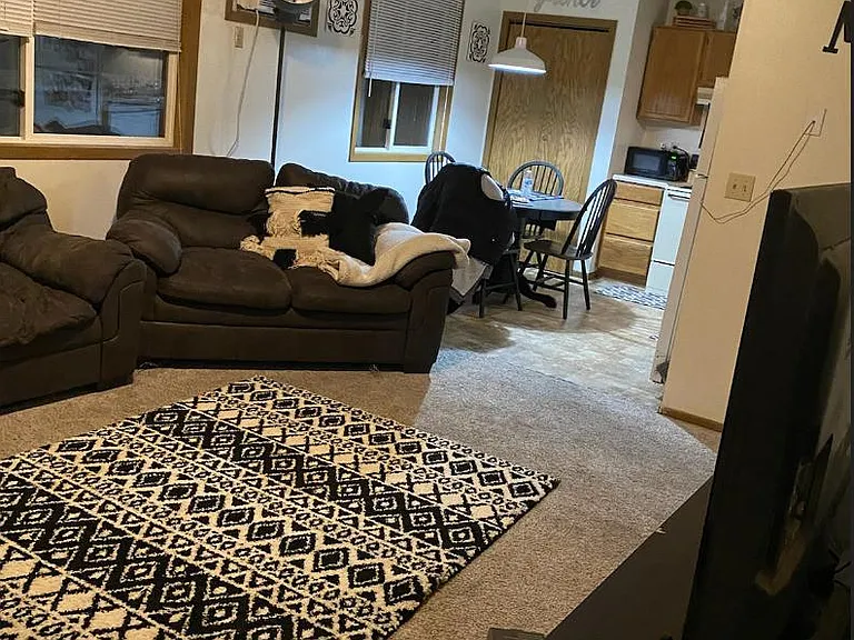 220 Sugar Creek Ln — Photo 4