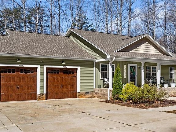 4th image of 5086 Appalachian Rd