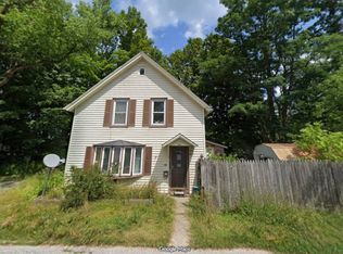 40 High St, Proctor, VT 05765