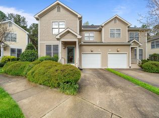 308 Charleston Ln, Chapel Hill, NC 27517