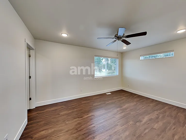 17609 26th Avenue Ct E — Photo 10