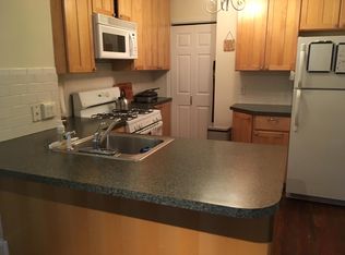 858 N 25th St APT 1, Phila, PA