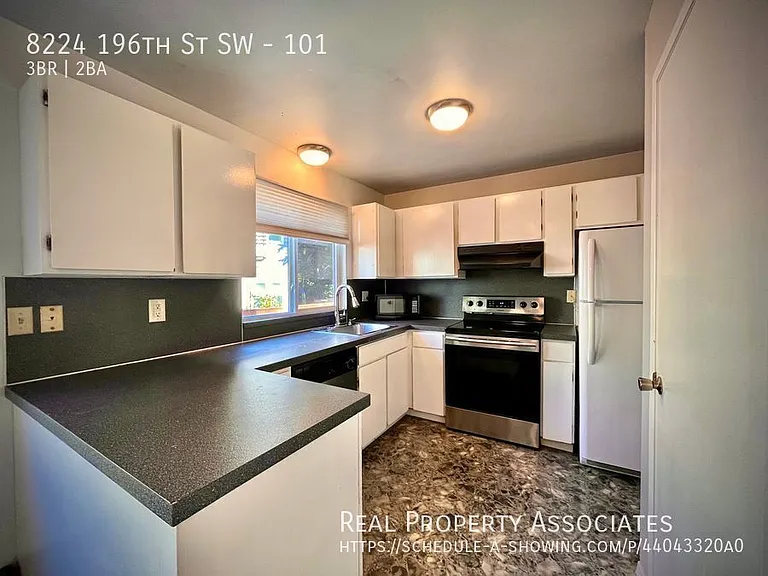 8224 196th St SW #101 — Photo 3