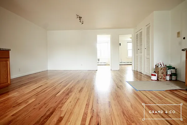 Rented by Grand & Co. | media 16