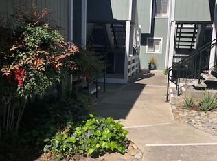 1182 Maywood Ln, Martinez, CA