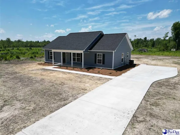 316 W 2nd Ave, Pamplico, SC 29583