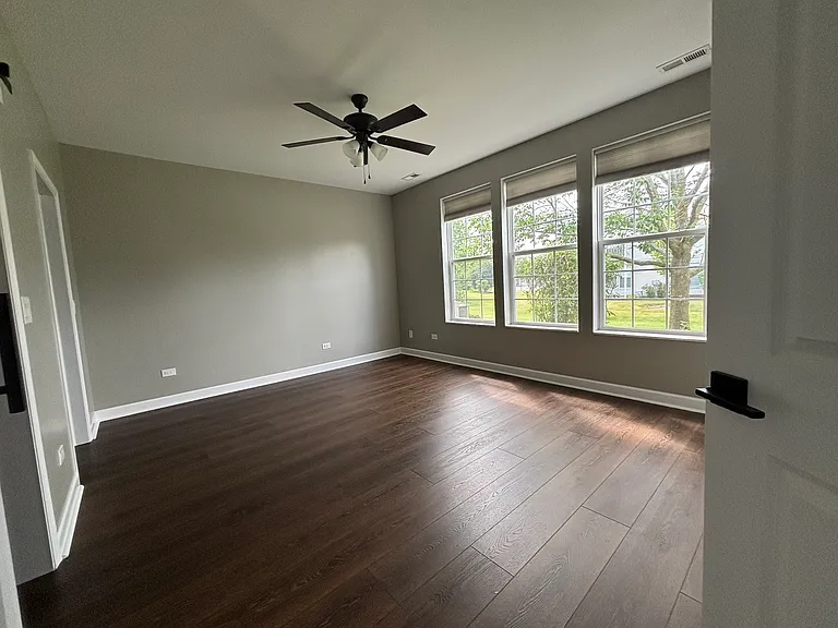 2610 Amber Ln — Photo 5